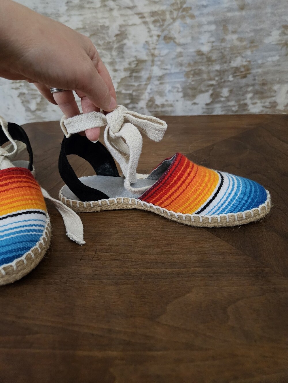 Women's Striped Espadrille Flats Shoes 7 Mexican Blanket Falsa Serape Lace Up - Picture 12 of 13